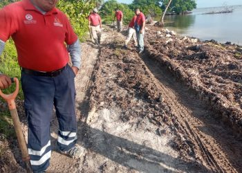 A HORAS DE REPARAR TRAMO EN PUNTA HERRERO YA HAY AMENAZA DE NUEVO