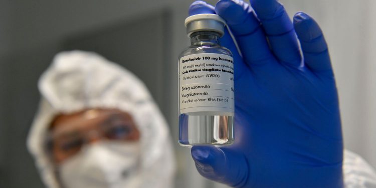 GOBIERNO DE EU APRUEBA REMDESIVIR COMO TRATAMIENTO PARA COVID-19