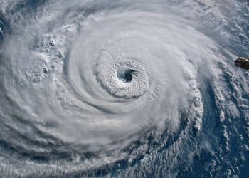 PREPARADO LÁZARO CÁRDENAS PARA ENFRENTAR EL PEOR HURACÁN EN LA TEMPORADA