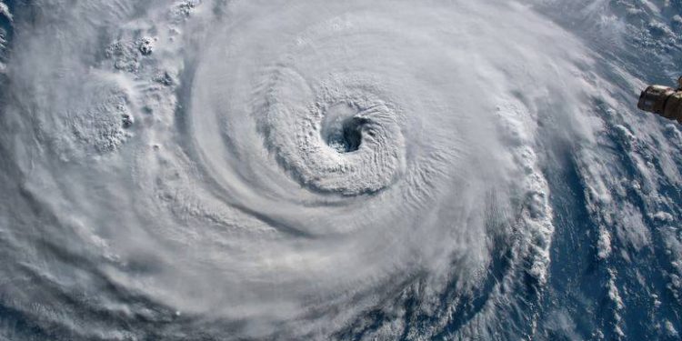 PREPARADO LÁZARO CÁRDENAS PARA ENFRENTAR EL PEOR HURACÁN EN LA TEMPORADA