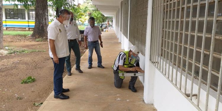 6 MILLONES DE PESOS EN AFECTACIONES POR “DELTA” EN ESCUELAS DE QROO