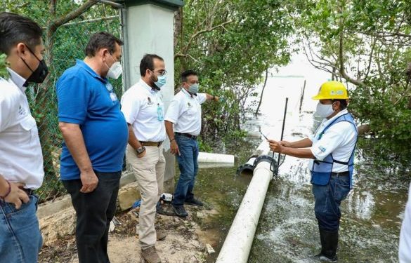 SE REACTIVA EL BOMBEO DE AGUA EN ISLA HOLBOX