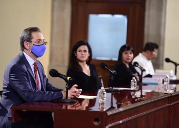 LAS CLASES NO SE HAN DETENIDO, Y JUNTO CON LA EDUCACIÓN A DISTANCIA, SE CUBRE A LA MAYORÍA DE LAS NIÑAS, NIÑOS, ADOLESCENTES Y JÓVENES: ESTEBAN MOCTEZUMA BARRAGÁN