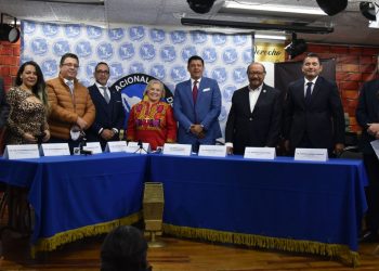 EEUU RECLAMA, PERO NO COOPERA PARA INHIBIR EL TRÁFICO DE ARMAS: FABIÁN MEDINA HERNÁNDEZ