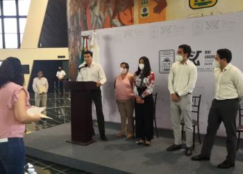 EX TRABAJADORA CON CÁNCER ENFRENTA GUSTAVO MIRANDA Y LE EXIGE SU PAGO POR JUBILACIÓN