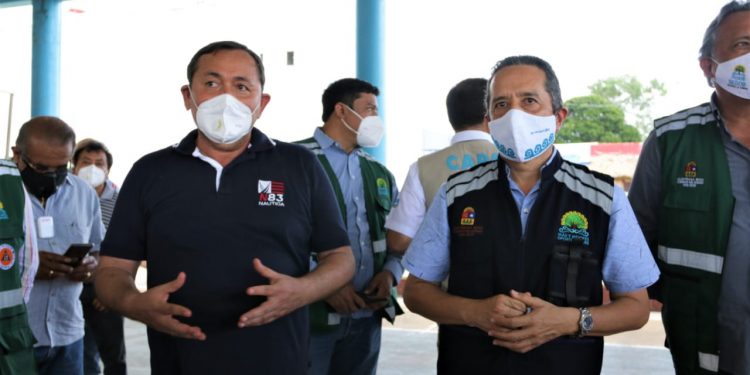 VISITA DEL GOBERNADOR OBLIGA A NIVARDO MENA A ESTAR EN LÁZARO CÁRDENAS