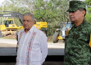 GOBIERNO MEXICANO DEFIENDE QUE MILITARES CONSTRUYAN EL TREN MAYA Y MÁS OBRAS