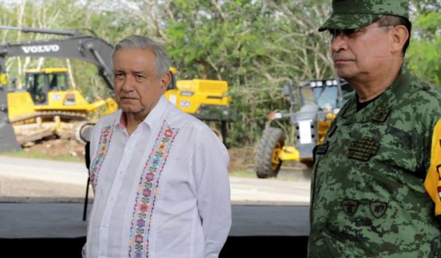 GOBIERNO MEXICANO DEFIENDE QUE MILITARES CONSTRUYAN EL TREN MAYA Y MÁS OBRAS