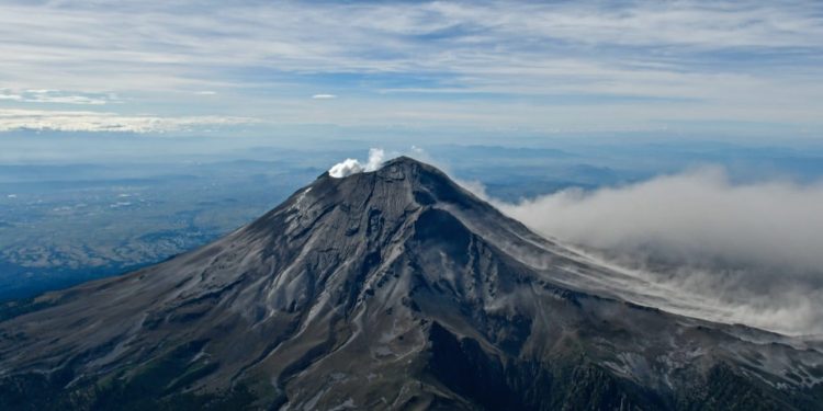 SE DESCARTAN CAMBIOS EN LA MORFOLOGÍA DEL CRÁTER DEL POPOCATÉPETL: CNPC