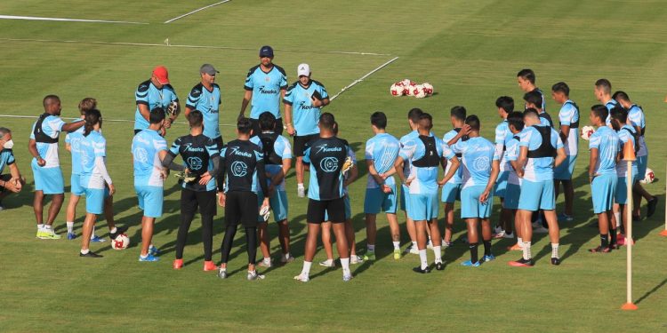 CANCÚN FC REGRESA A LA «PERLA TAPATÍA» PARA ENFRENTAR A LOS LEONES NEGROS DE LA UNIVERSIDAD DE GUADALAJARA