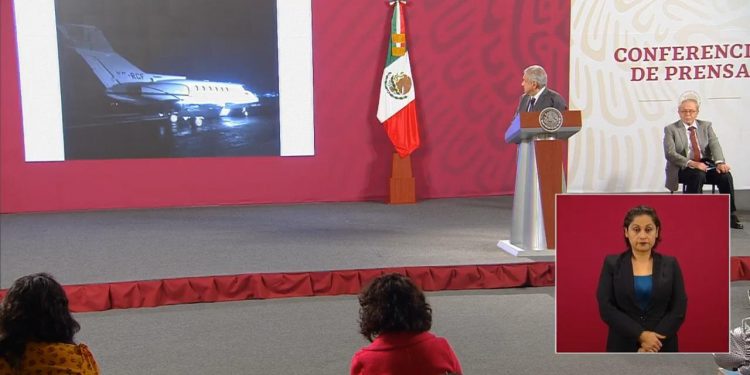 CONFIRMA PRESIDENTE DE LA REPÚBLICA OPERATIVO DE SEDENA PARA ASEGURAR UNA AVIONETA