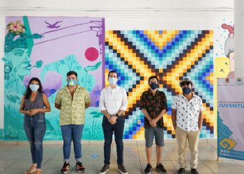 ENTREGAN RECONOCIMIENTOS A JÓVENES MURALISTAS DE LA CAPITAL DEL ESTADO