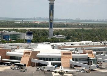 EL AEROPUERTO DE CANCÚN PREVÉ REALIZAR ESTE VIERNES 267 OPERACIONES AÉREAS