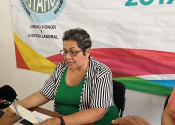 ACUSAN AL DIPUTADO GUSTAVO MIRANDA DE VIOLENTAR DERECHOS LABORALES DE UNA TRABAJADORA CON CÁNCER DE MAMA