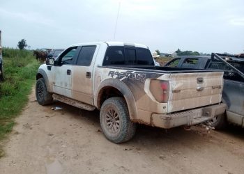 ASEGURAN EQUIPAMIENTO Y VEHÍCULOS RELACIONADOS CON ATERRIZAJE DE NARCOAVIONETA