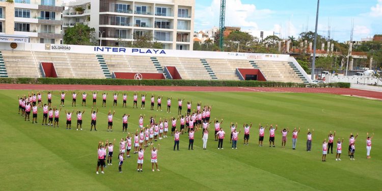 DEPORTISTAS SE SUMARON AL AYUNTAMIENTO DE SOLIDARIDAD EN LUCHA CONTRA EL CÁNCER