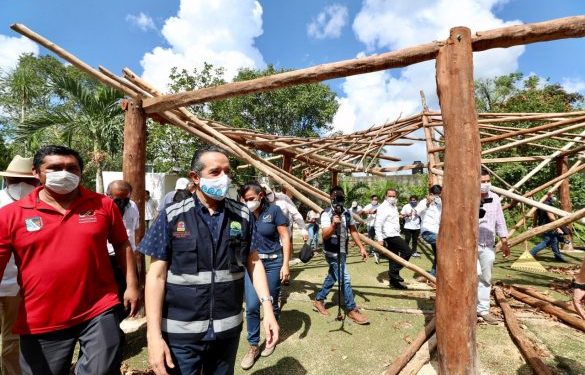 VERIFICA CARLOS JOAQUÍN AFECTACIONES DEL HURACÁN “DELTA” EN LEONA VICARIO, PUERTO MORELOS