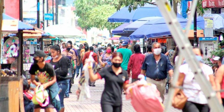 AL PERMANECER SEMÁFORO NARANJA, SALUD REITERA A TABASQUEÑOS NO CONFIARSE ANTE COVID-19