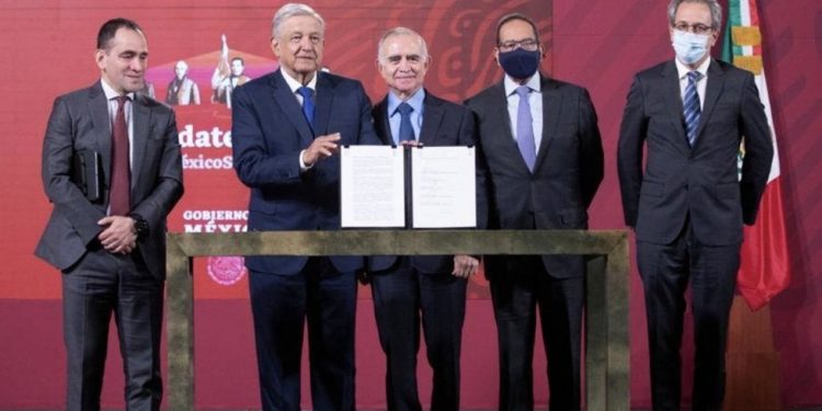 AMLO REVIVE PROYECTO DE PEÑA NIETO SOBRE TREN MÉXICO-QUERÉTARO