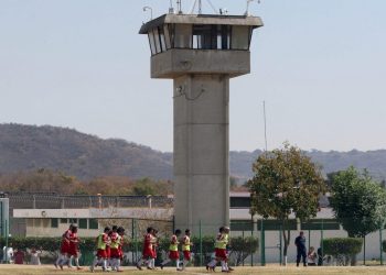 AMLO SEÑALA QUE PUENTE GRANDE CERRÓ PORQUE TENÍA POCA POBLACIÓN