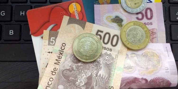 BANCOS PODRÁN CONGELAR DEUDAS DE TARJETAS DE CRÉDITO Y REDUCIR TASAS DE INTERÉS EN APOYO A DEUDORES