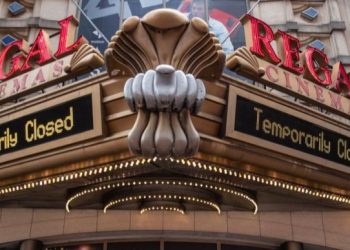 CERRARÁN CIENTOS DE CINES EN EEUU Y REINO UNIDO POR COVID-19
