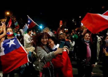 CHILE SEPULTA LA CONSTITUCIÓN DE PINOCHET EN UN PLEBISCITO NACIDO EN LA CALLE
