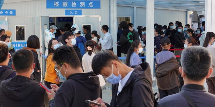 CHINA CRECE UN 4,9 % EN EL TERCER TRIMESTRE Y SIGUE SU SENDA A LA RECUPERACIÓN