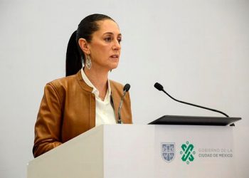 CLAUDIA SHEINBAUM, DA POSITIVO A COVID-19