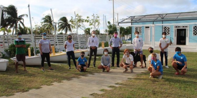 CLUB DE YATES DE YUCATÁN RECIBE A DEPORTISTAS DE VELA