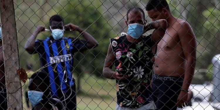 CNDH DENUNCIA RIESGOS DE CONTAGIO EN ESTACIONES MIGRATORIAS DEL SUR DE MÉXICO