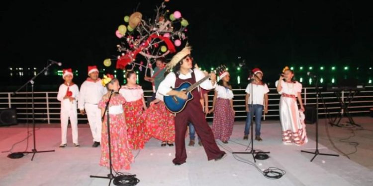 CON ESPECTÁCULOS ARTÍSTICOS CONTINÚA LA «NAVIDAD EN EL EDÉN»