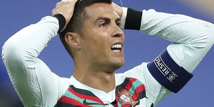 CRISTIANO RONALDO, POSITIVO POR COVID-19