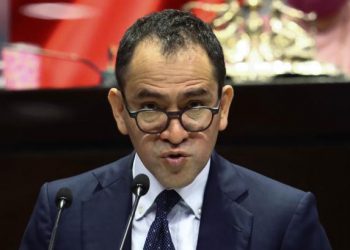 DESAPARICIÓN DE FIDEICOMISOS AGILIZARÁ RECURSOS A CREADORES: ARTURO HERRERA