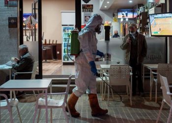 ESPAÑA DECLARA ESTADO DE ALARMA EN MADRID PARA FRENAR EL CORONAVIRUS