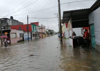 FOTO GALERÍA: ANEGACIONES OCASIONADAS EN LA CAPITAL TABASQUEÑA POR FRENTE FRÍO NÚMERO 9