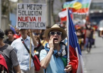 GARZÓN: RECHAZAR UNA NUEVA CONSTITUCIÓN EN CHILE ES VOLVER «A LAS CATACUMBAS»