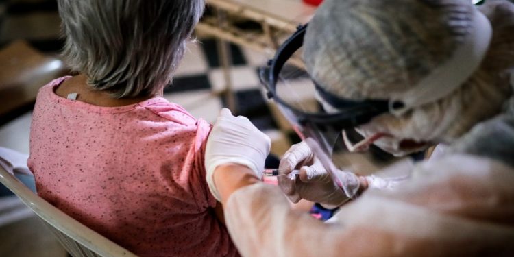 HOY INICIA CAMPAÑA DE VACUNACIÓN CONTRA INFLUENZA EN MÉXICO