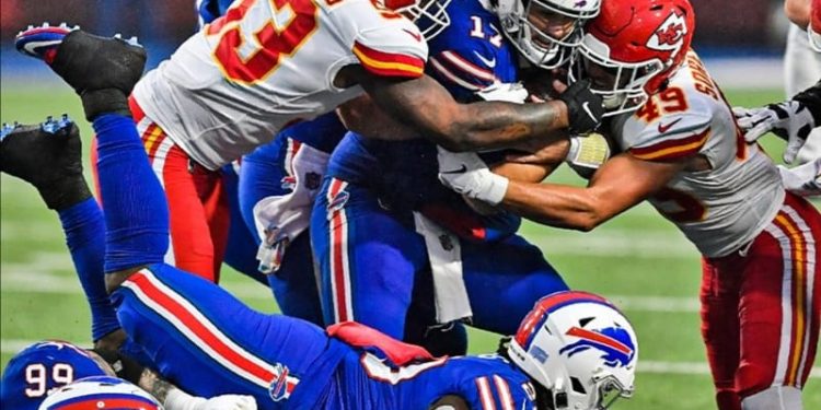 JEFES SE IMPONE A BILLS