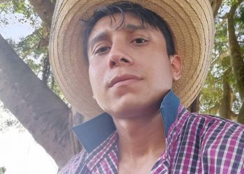 HABITANTES DE “LA ESPERANZA” AHORA RETIENEN A TRABAJADOR DE LA SEDESO