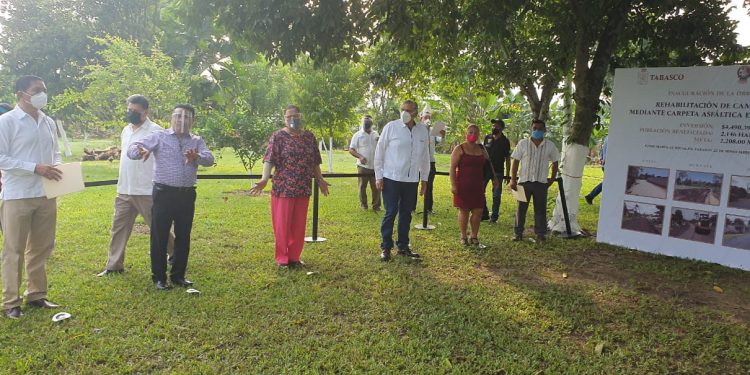 INAUGURA GOBERNADOR OBRAS EN CUNDUACÁN Y RECONOCE CONDUCCIÓN DE ALCALDESA