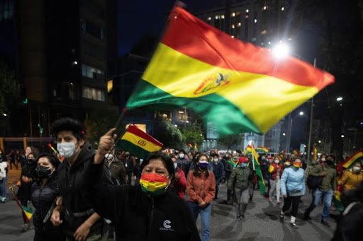 LA LENTITUD DEL RECUENTO DE VOTOS GENERA ALGUNAS PROTESTAS EN BOLIVIA