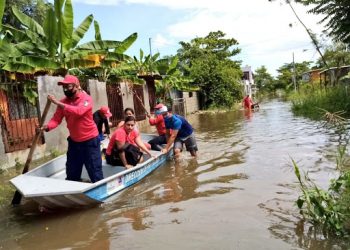 LLEGA A POBLACIÓN AFECTADA POR LLUVIAS AYUDA HUMANITARIA POR 3.5 MDP: IPCET