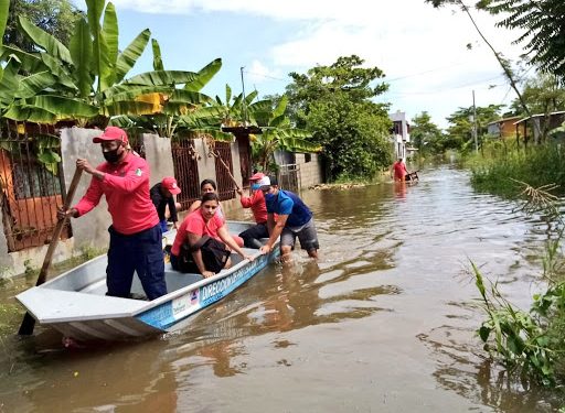 LLEGA A POBLACIÓN AFECTADA POR LLUVIAS AYUDA HUMANITARIA POR 3.5 MDP: IPCET