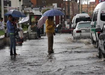LLUVIAS DEJAN 4.600 CASAS DAÑADAS Y 50.000 AFECTADOS EN EL SURESTE DE MÉXICO