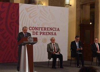 LÓPEZ OBRADOR DECRETARÁ LUTO NACIONAL EN DÍA DE MUERTOS POR DECESOS DE COVID