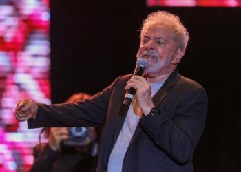 LULA CUMPLE 75 AÑOS ALEJADO DEL RING Y PENDIENTE DE SUS PROCESOS JUDICIALES