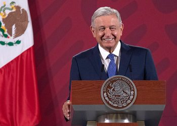 MÉXICO DISEÑA UN AMBICIOSO PLAN PARA VACUNAR A 116 MILLONES DE HABITANTES
