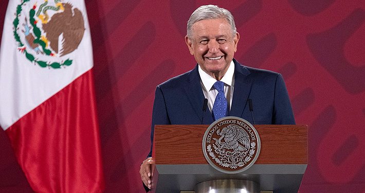 MÉXICO DISEÑA UN AMBICIOSO PLAN PARA VACUNAR A 116 MILLONES DE HABITANTES