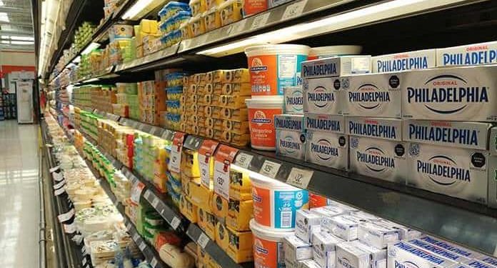 MÉXICO SUSPENDE VENTA DE 19 QUESOS Y EMPRESAS RECLAMAN DAÑO A SU PRESTIGIO